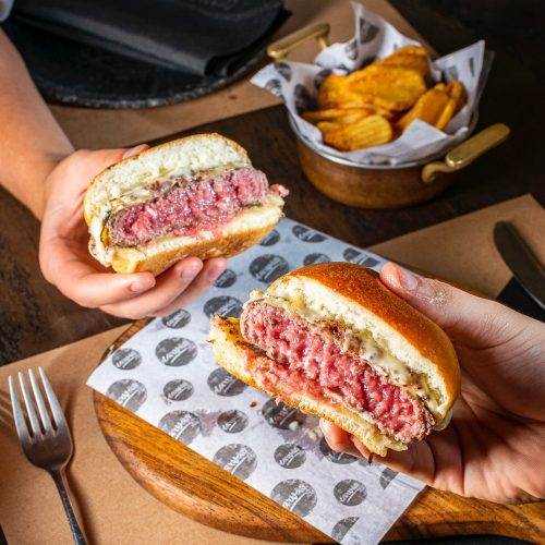 Queijo coalho, Black Angus e ossobuco: os sabores para descobrir no Salvador Burger Gourmet