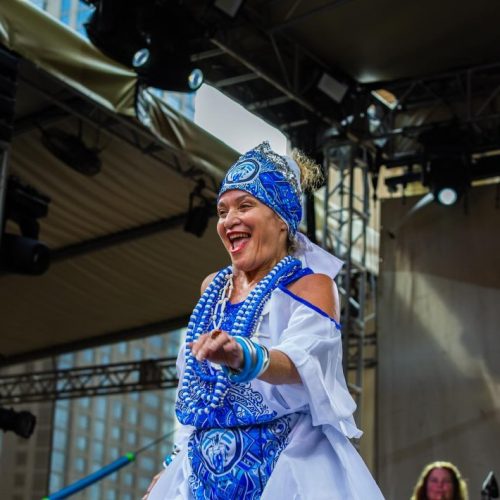 Fundadora das Filhas de Gandhy é destaque em festival de Nova York
