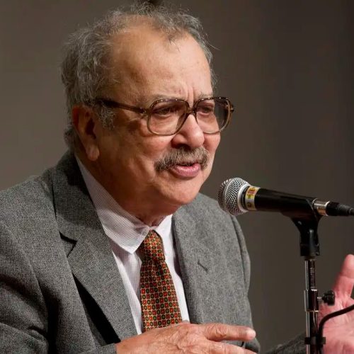 Selo Literário João Ubaldo Ribeiro, para publicação de obras inéditas, tem inscrições prorrogadas