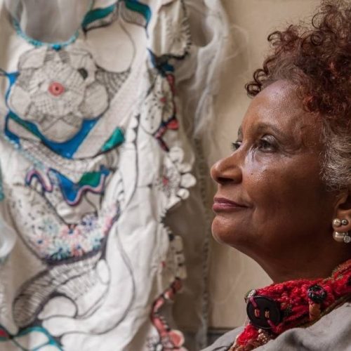 MAC_Bahia traz exposição da artista mineira Sonia Gomes