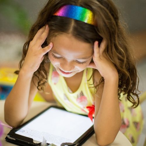 UESB realiza pesquisa sobre uso de telas e TDAH em crianças e jovens; confira o resultado