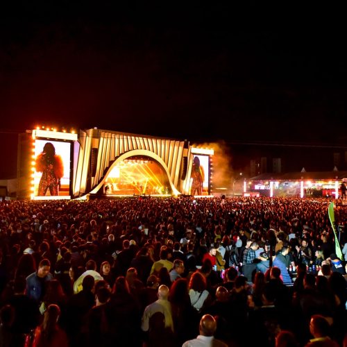 FIB abre vendas no escuro de edição especial com gastronomia e ativações de marcas