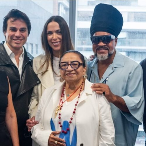 Nizan Guanaes, Licia Fabio, Zum Brasil e Carlinhos Brown lançam o Camarote Brown nesta sexta (02) no Palacete Tirachapéu