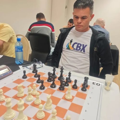 Enxadristas baianos conquistam pódio e vaga para competição brasileira de xadrez