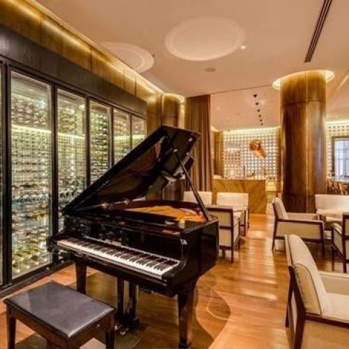 Wish Hotel da Bahia completa 73 anos em Salvador com acervo de mais de 350 obras de arte