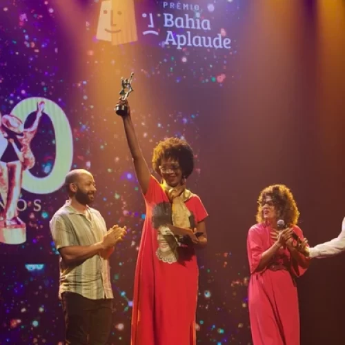 Bahia Aplaude premia os melhores do teatro em 2024; confira vencedores