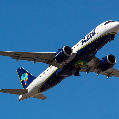 Companhia aérea brasileira tem avião temático para as festas juninas