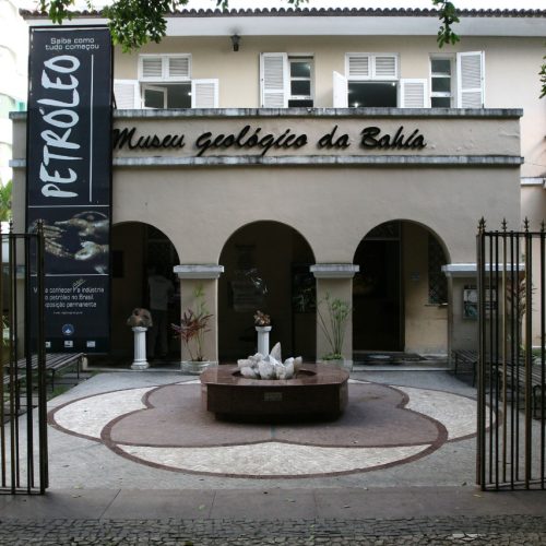 Terça Musical no Museu Geológico da Bahia recebe a Camerata Quadro Solar