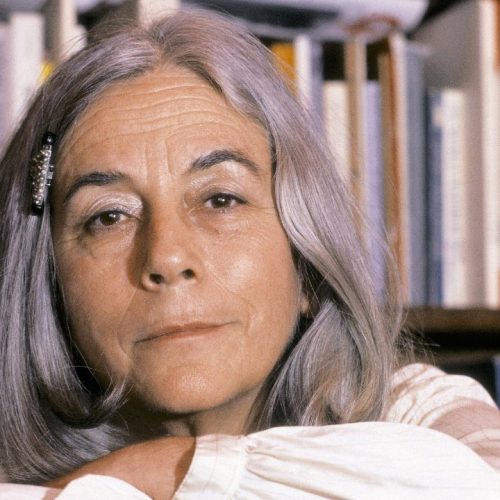 Instituto Cervantes celebra centenário de Carmen Martín Gaite com clube de leitura