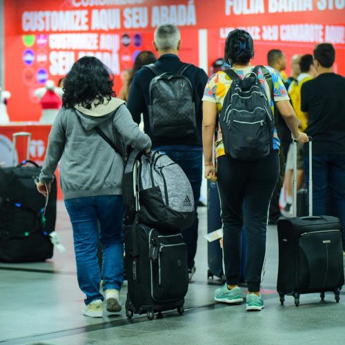 Salvador lidera buscas e desponta como destino mais procurado para o Carnaval 2026