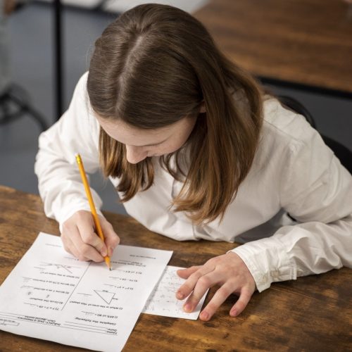 Conheça a lista dos 20 colégios baianos melhores avaliados no Enem