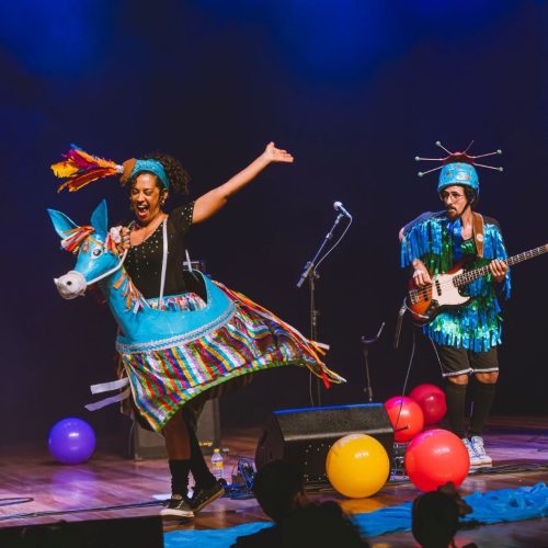 Festival mostra em Salvador grandes nomes da cena musical infantil do país