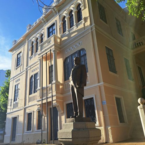 Academia de Letras da Bahia realiza restauro do Palacete Góes Calmon