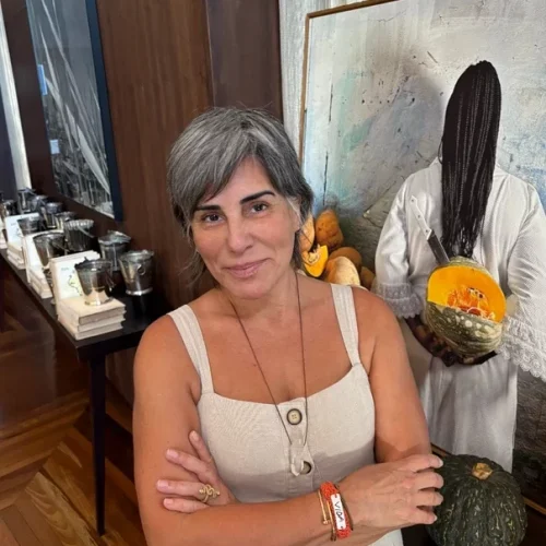 Gloria Pires fala sobre novos projetos, direção de documentário e conexão com a Bahia