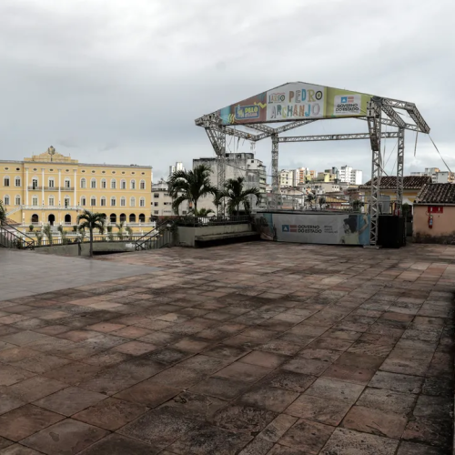 Largo Pedro Arcanjo será fechado para obras de requalificação