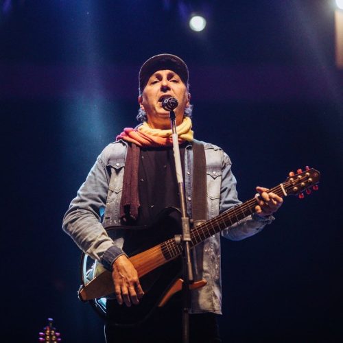 Zeca Baleiro leva sucessos à Caixa Cultural Salvador
