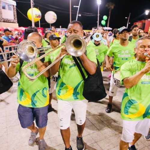 Habeas Copos e show no Farol movimentam último dia de pré-Carnaval na Barra