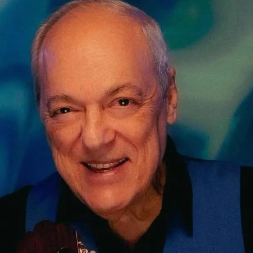 Toquinho volta a Salvador com show que celebra 60 anos de carreira