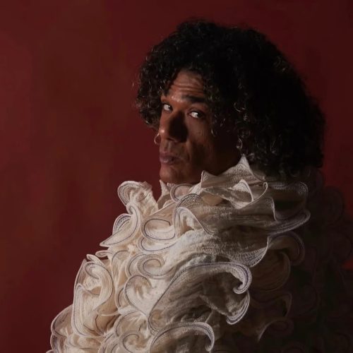Designer baiano apresenta criação em exposição internacional em Londres