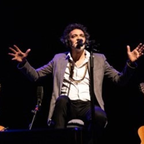 Salvador recebe show com violões feitos com madeiras resgatadas no incêndio do Museu Nacional