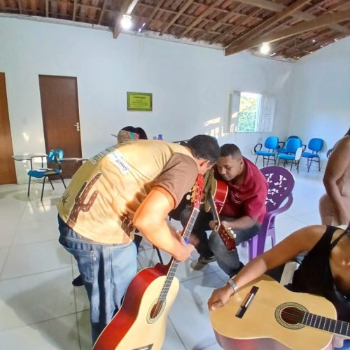 Comunidades de Jacobina ganham oficinas culturais gratuitas promovidas por empresa de mineração