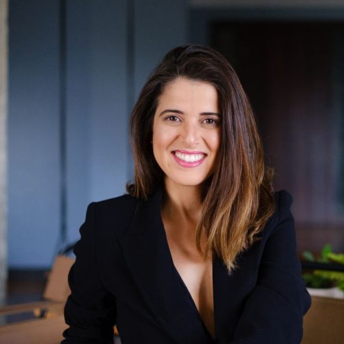 Juliana Berman comanda bate-papos durante o Pop UP Shop 2025