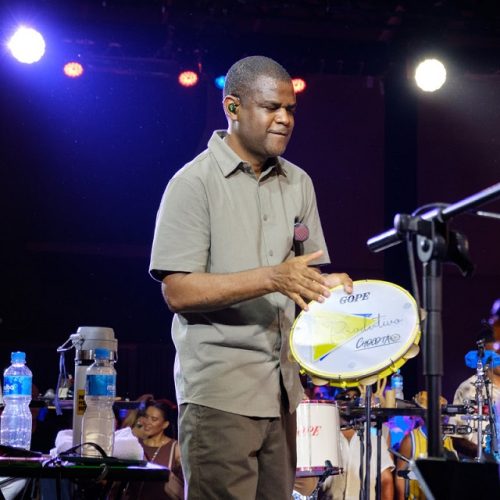 Pretinho da Serrinha recebe Maria Rita e Marcelo D2 para show no Comércio neste domingo (01)